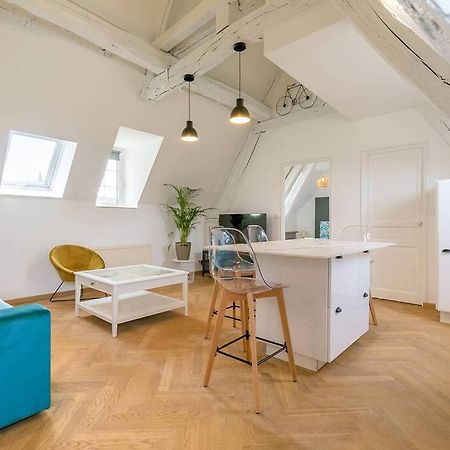 Le Notre Dame Apartment Дижон Екстериор снимка
