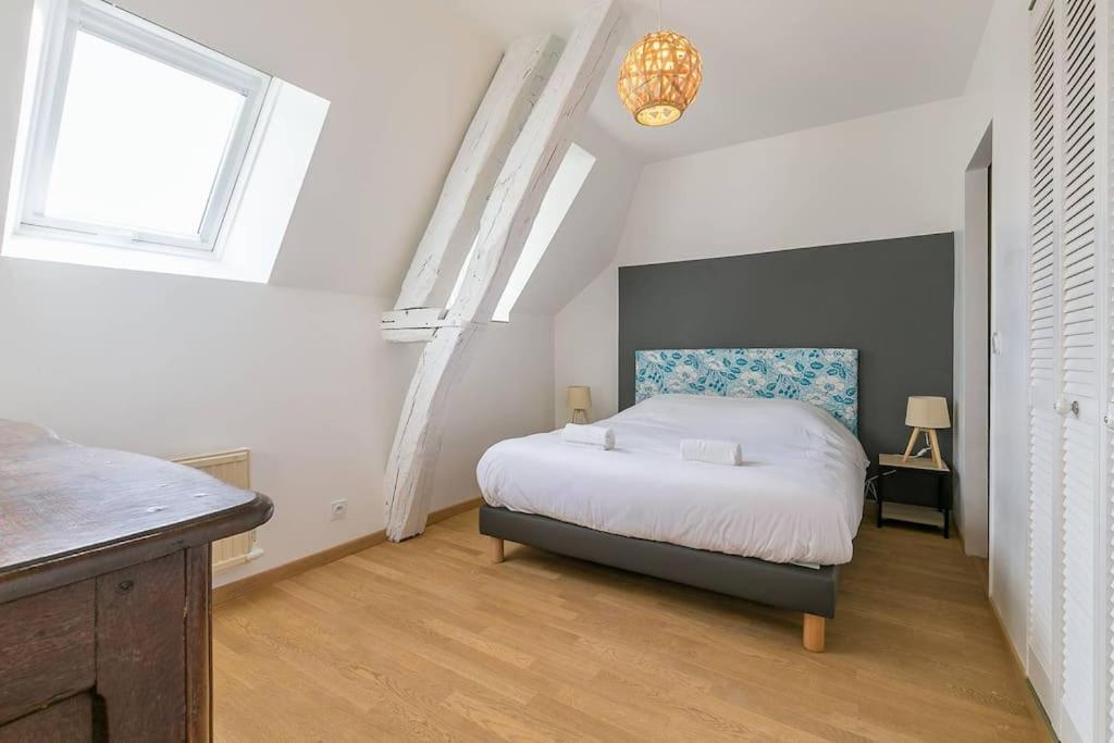 Le Notre Dame Apartment Дижон Екстериор снимка