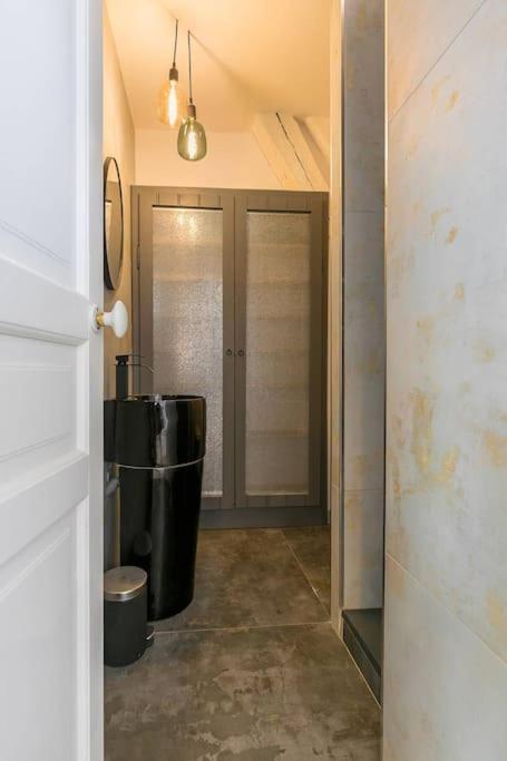 Le Notre Dame Apartment Дижон Екстериор снимка