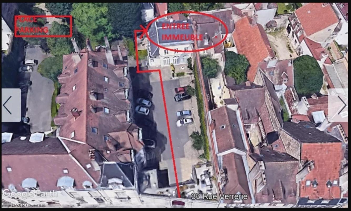 Le Notre Dame Apartment Дижон Екстериор снимка